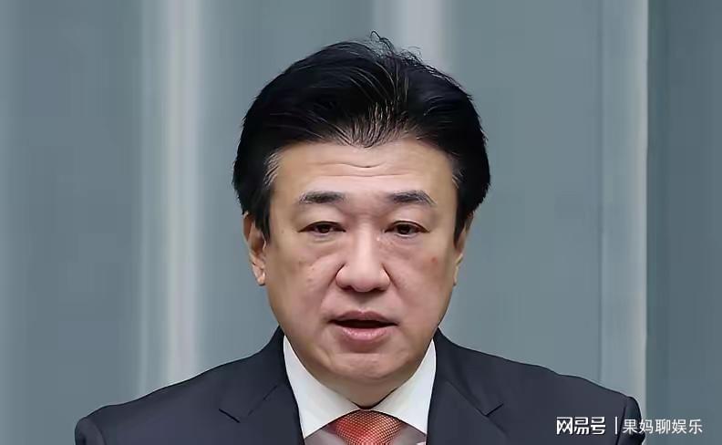 天才的陨落！20岁创三双纪录，21岁成得分王，22岁无球可打